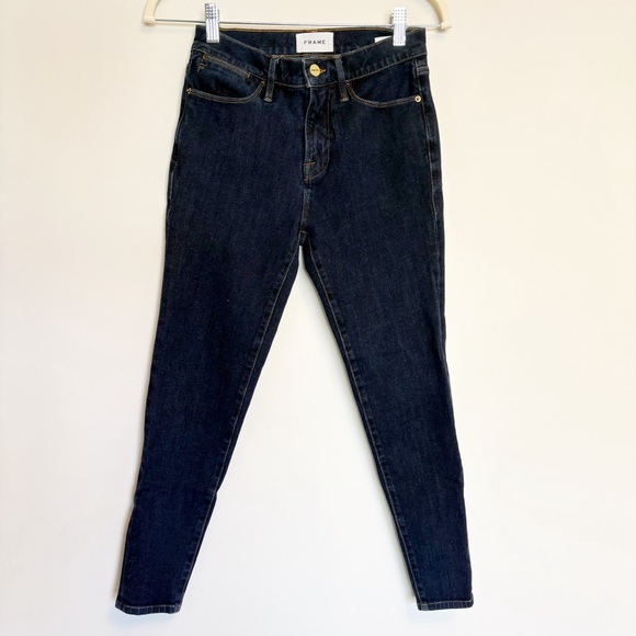 Frame Denim Denim - Frame High Rise Le High Skinny Jeans in a Dark Wash size 26 - Stretchy